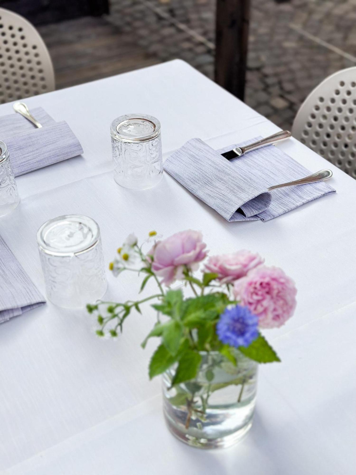 Hotel Orso Grigio กาวาเลเซ ภายนอก รูปภาพ